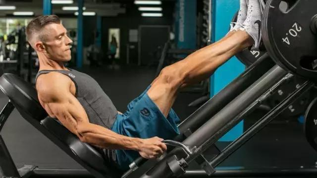 What equipment can be used to train leg muscles? What are the best leg muscle training exercises?