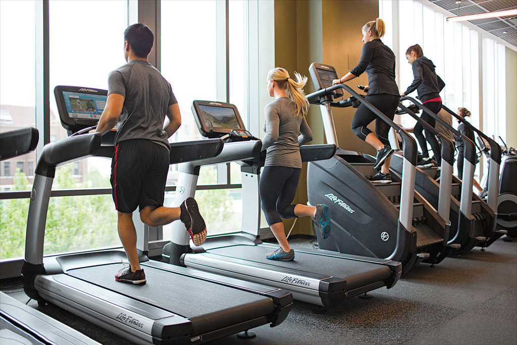 How to do a HIIT workout on a treadmill?