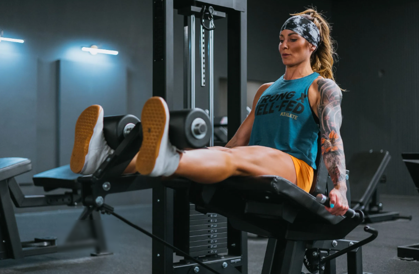 How to Train with a Leg Curl and Extension Machine?