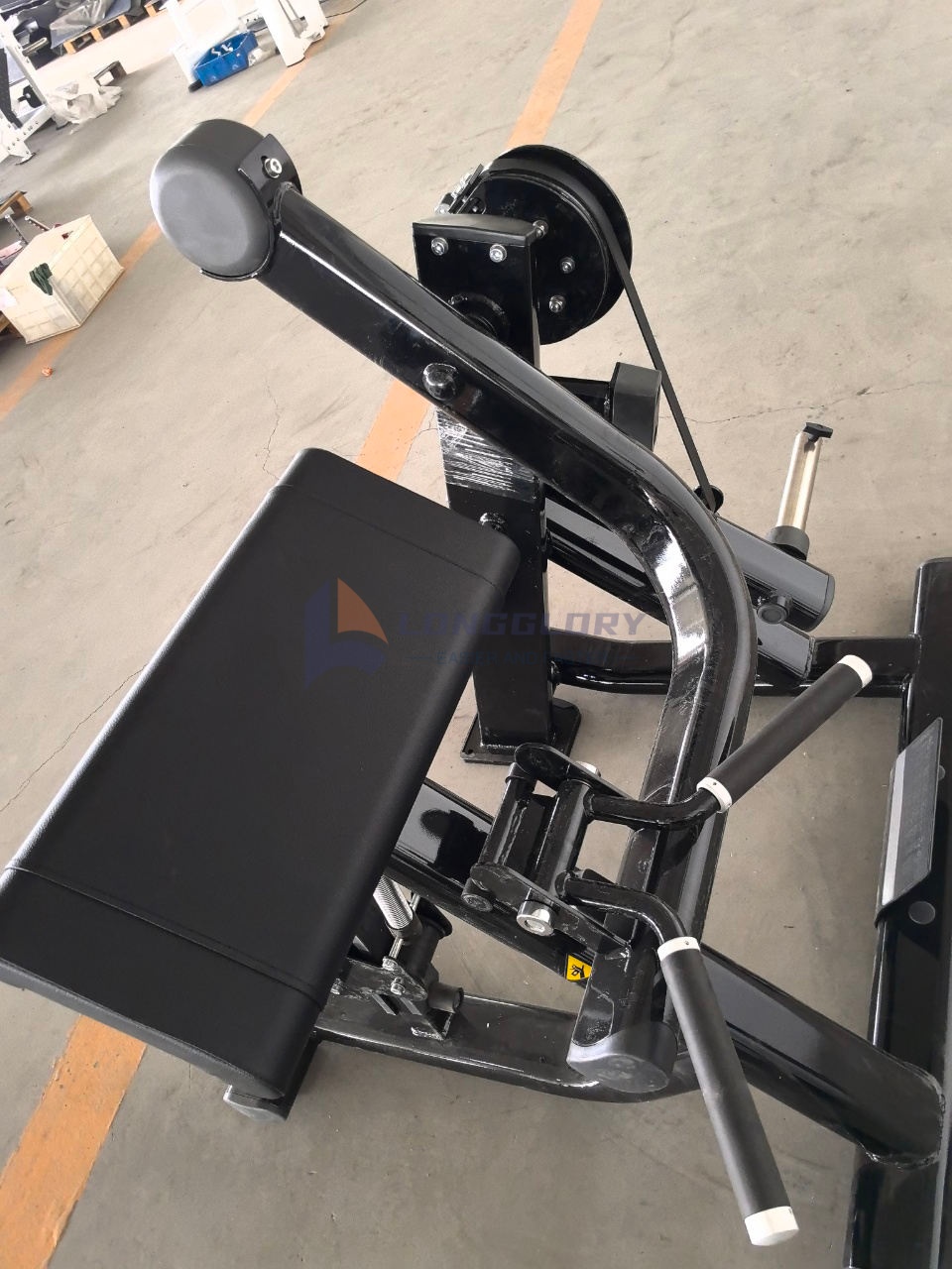 Seated Arm Curl Trainer